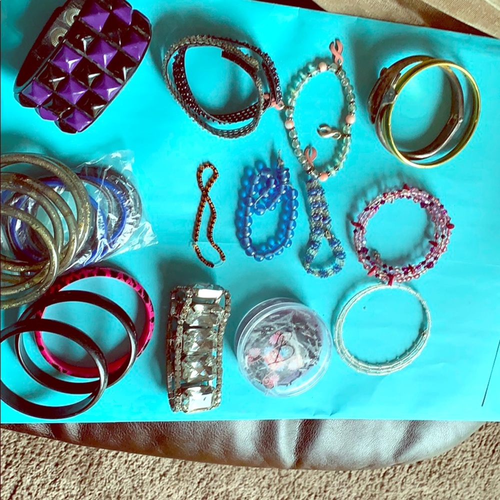 Bangle, Bracelet, and Cuff Bundle. 19 Pieces.